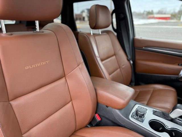 Used 2018 Jeep Grand Cherokee Summit w/ Platinum Series Group image 20