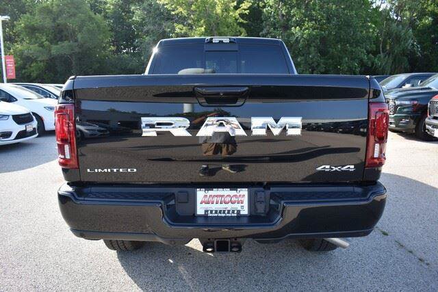 Used 2025 RAM 3500 Limited AWD/4WD image 7