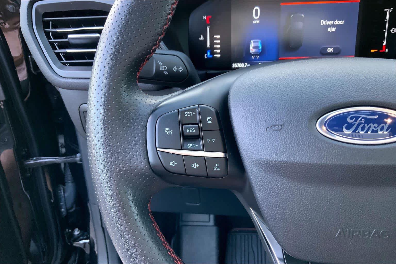 Used 2023 Ford Escape ST-Line w/ Tech Pack #1 FWD image 20