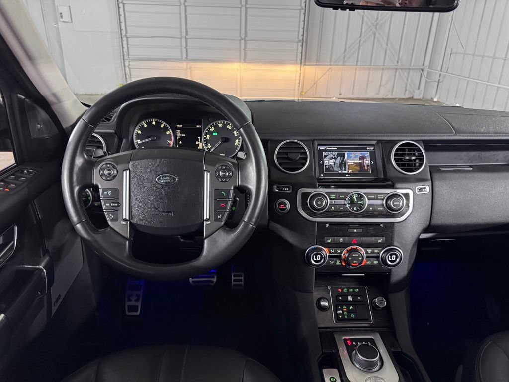 Used 2016 Land Rover LR4 AWD/4WD image 27