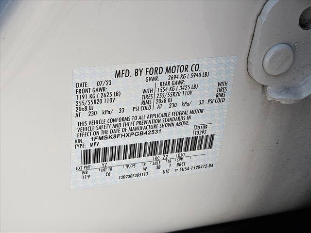 Used 2023 Ford Explorer Limited w/ Equipment Group 301A image 26