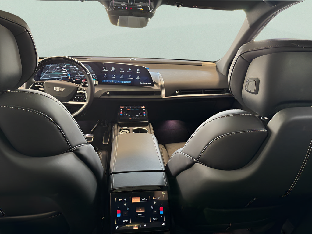 New 2026 Cadillac Vistiq Luxury AWD/4WD image 9
