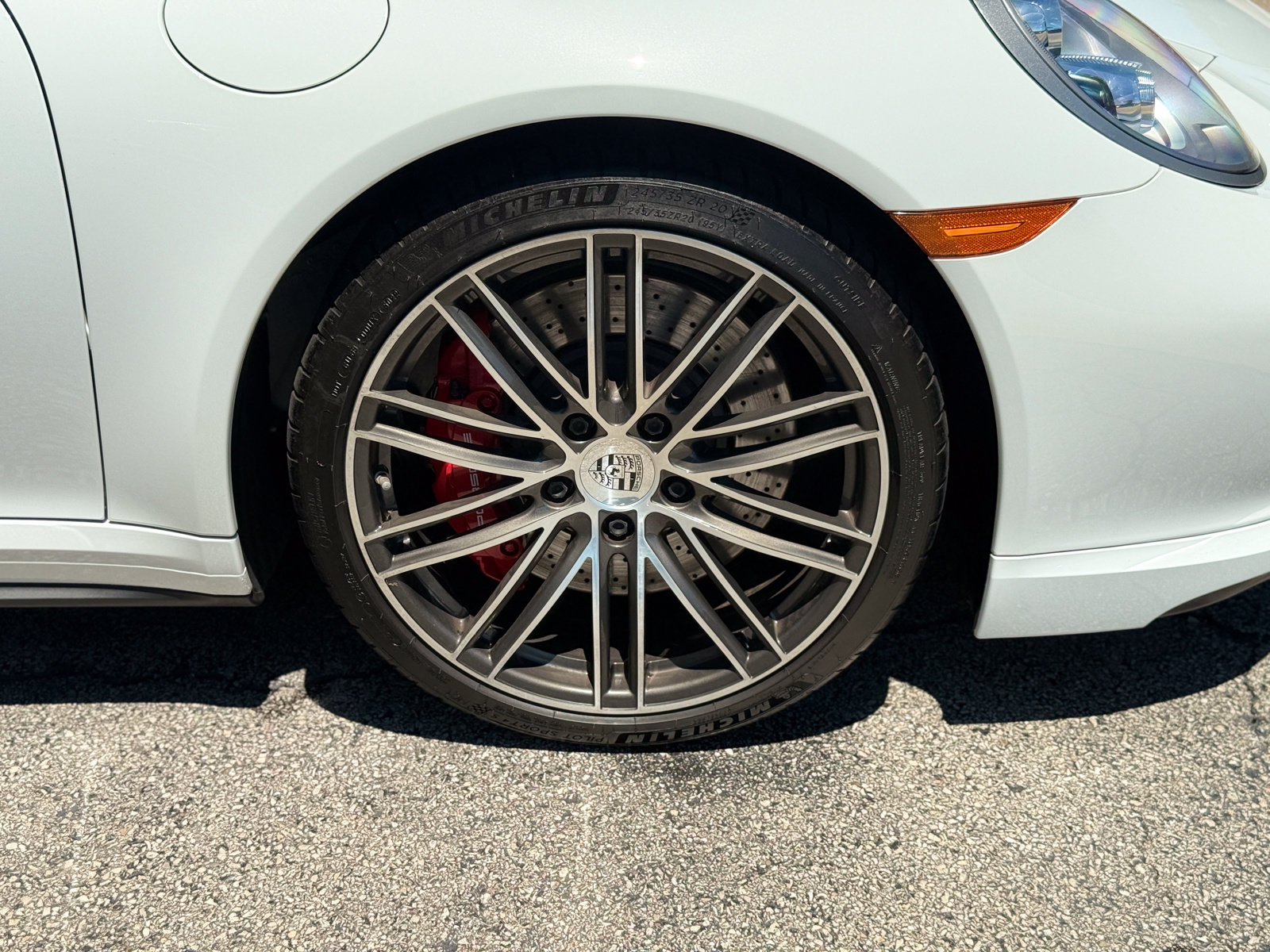 Used 2019 Porsche 911 Turbo AWD/4WD image 34