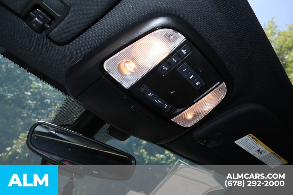 Used 2021 Dodge Durango R/T w/ Blacktop Package AWD/4WD image 40