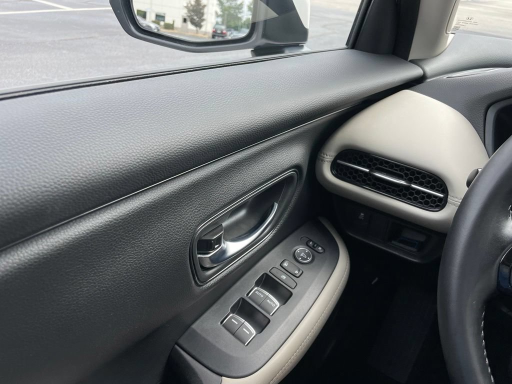 Used 2025 Honda HR-V EX-L image 22