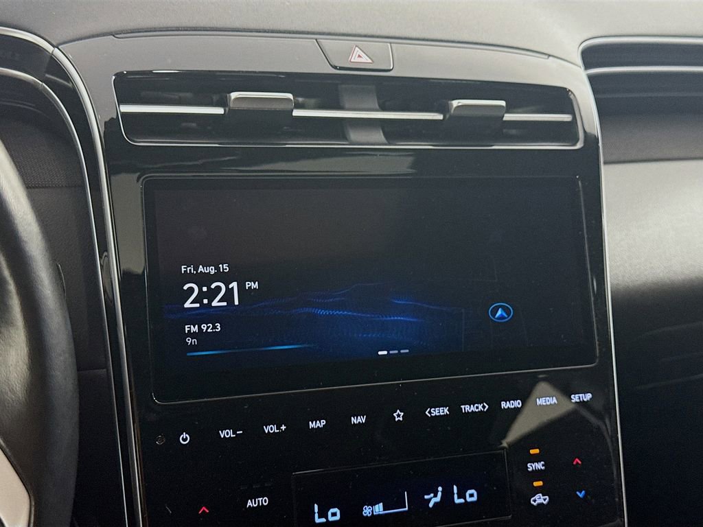 Used 2022 Hyundai Santa Cruz Limited image 37