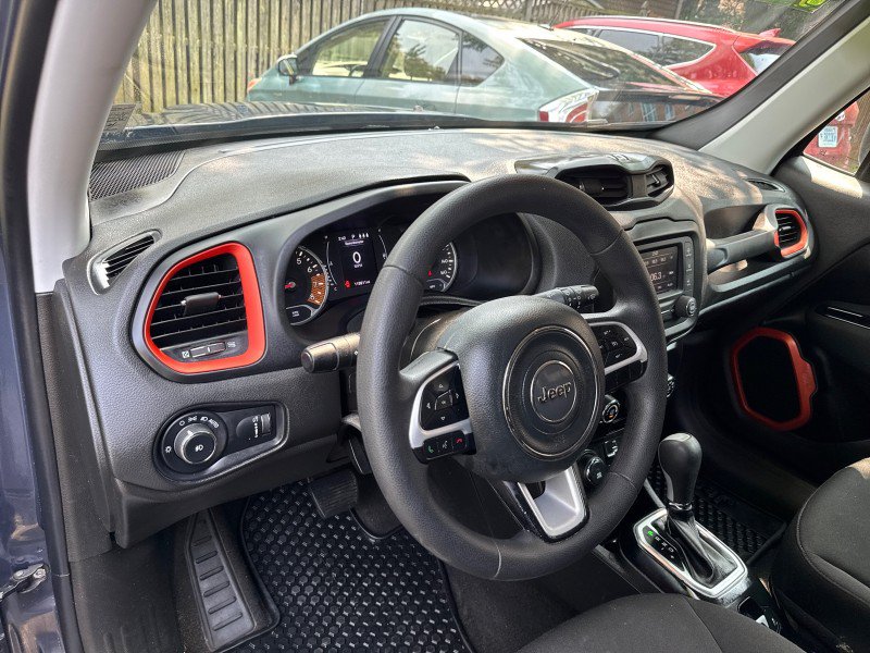 Used 2019 Jeep Renegade Sport AWD/4WD image 16