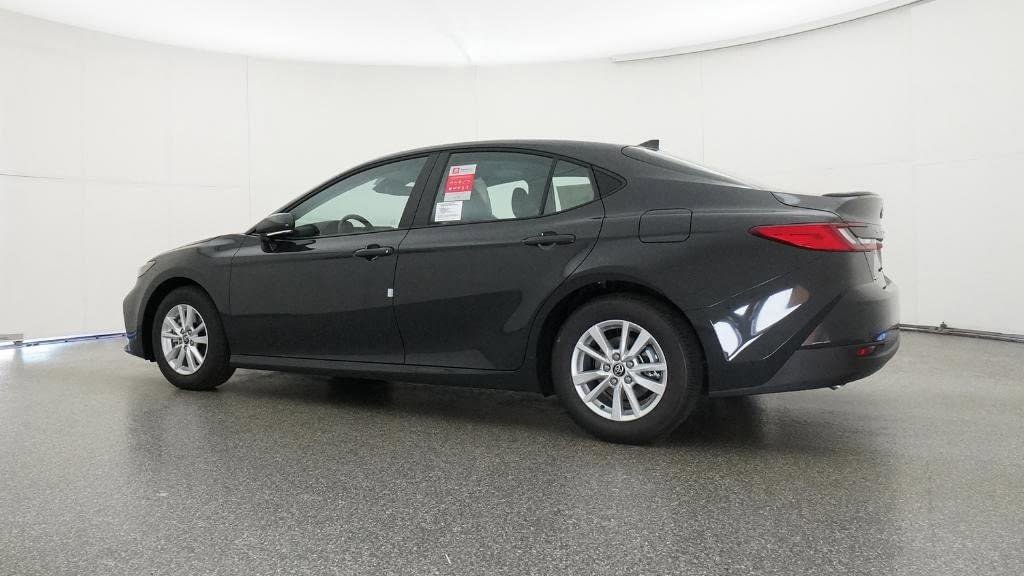 New 2026 Toyota Camry LE FWD image 20