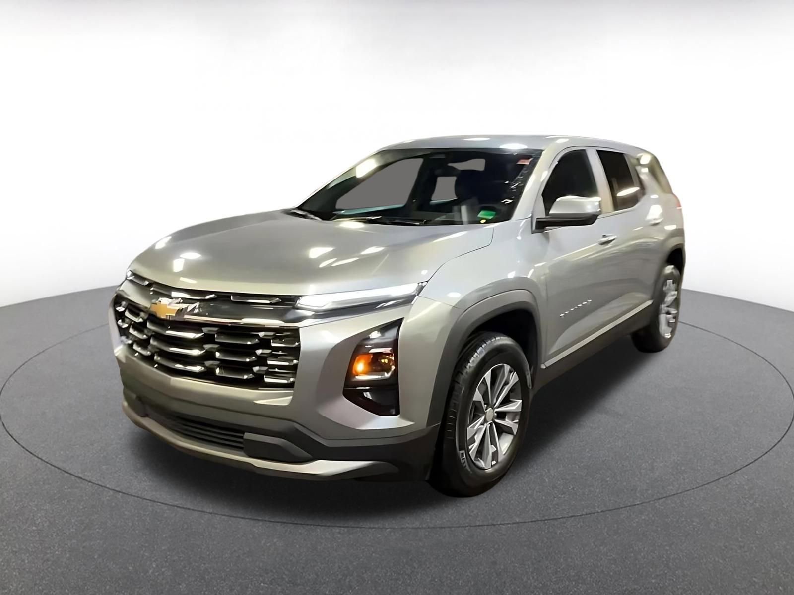 Used 2025 Chevrolet Equinox LT image 7