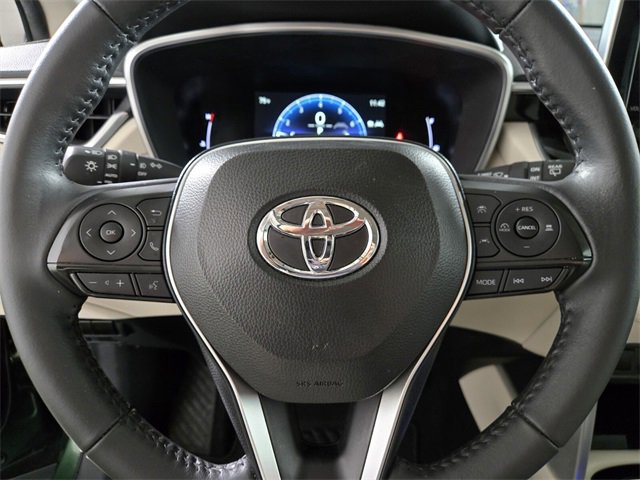 Used 2024 Toyota Corolla Cross XLE image 31