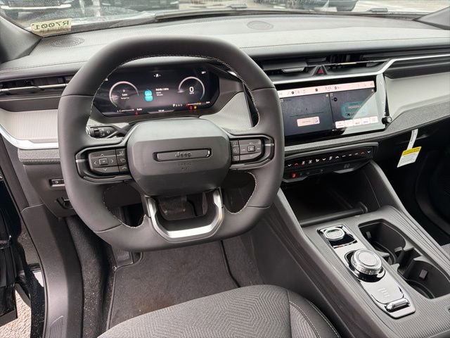 New 2026 Jeep Cherokee Laredo image 17