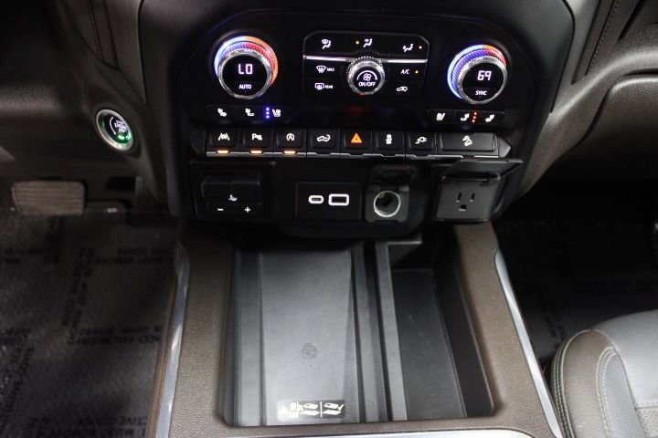 Used 2022 GMC Sierra 1500 Denali w/ Driver Alert Package II AWD/4WD image 35