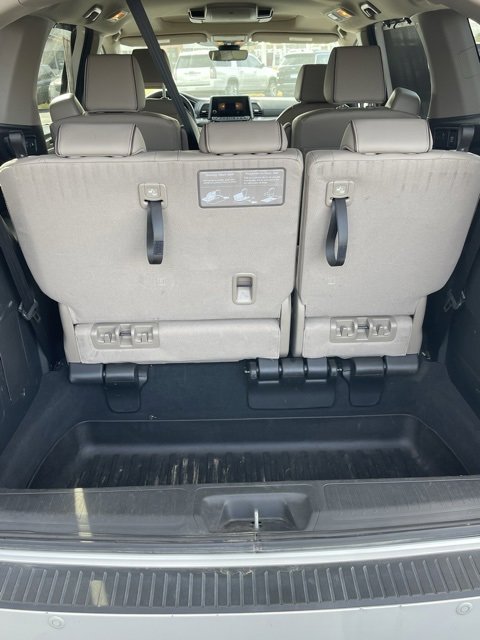 Used 2023 Honda Odyssey Elite image 11