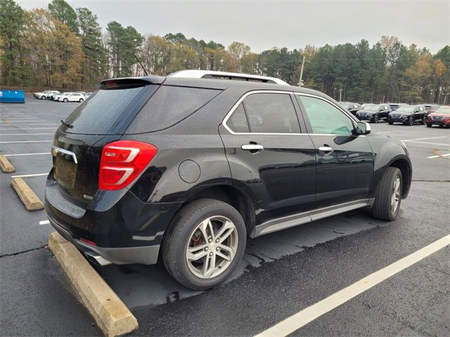 Used 2017 Chevrolet Equinox Premier w/ Enhanced Convenience Package image 3