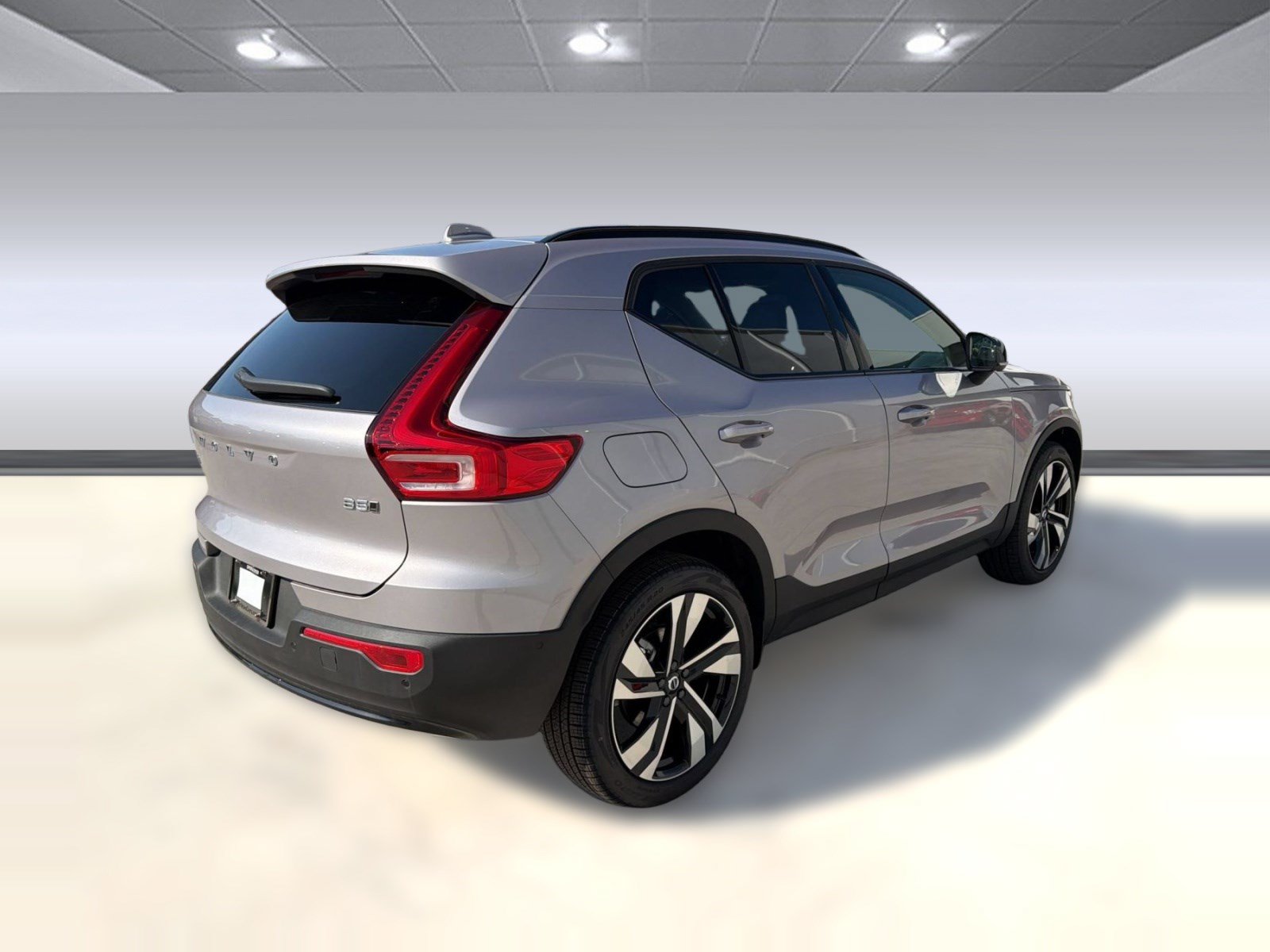 New 2026 Volvo XC40 B5 Ultra w/ Climate Package AWD/4WD image 9