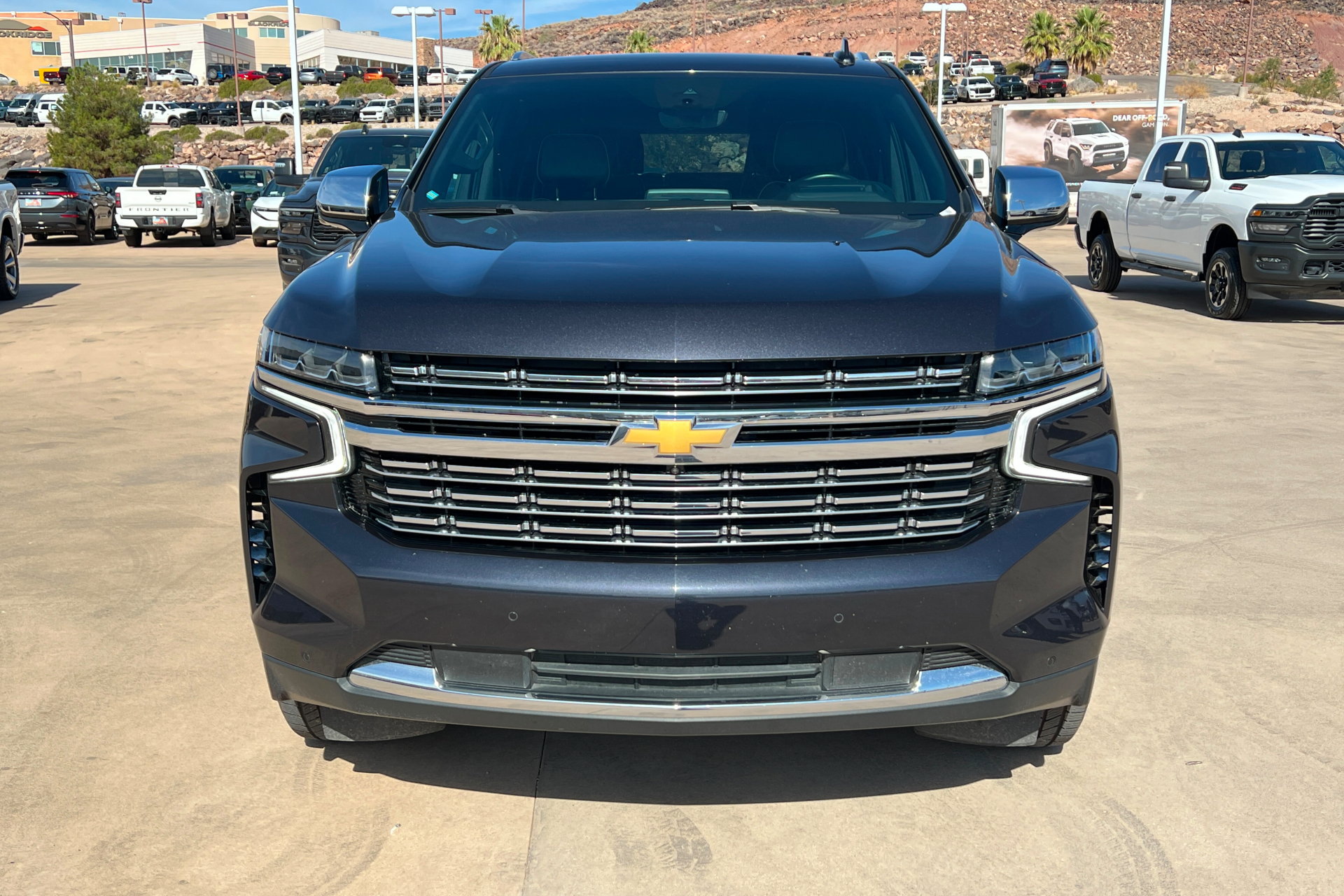 Used 2023 Chevrolet Suburban Premier AWD/4WD image 9