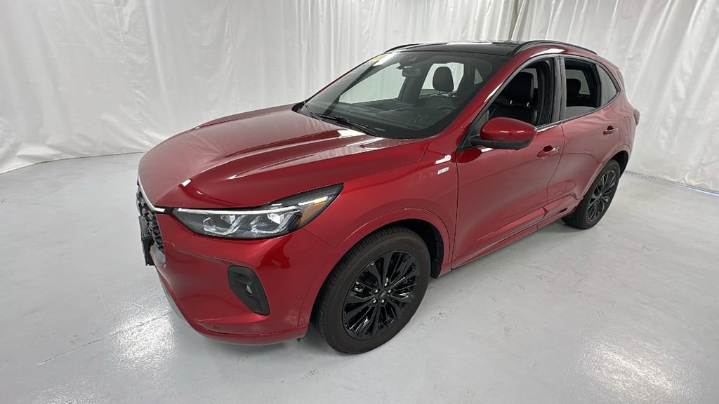 Used 2024 Ford Escape ST-Line Elite w/ Premium Technology Package image 7