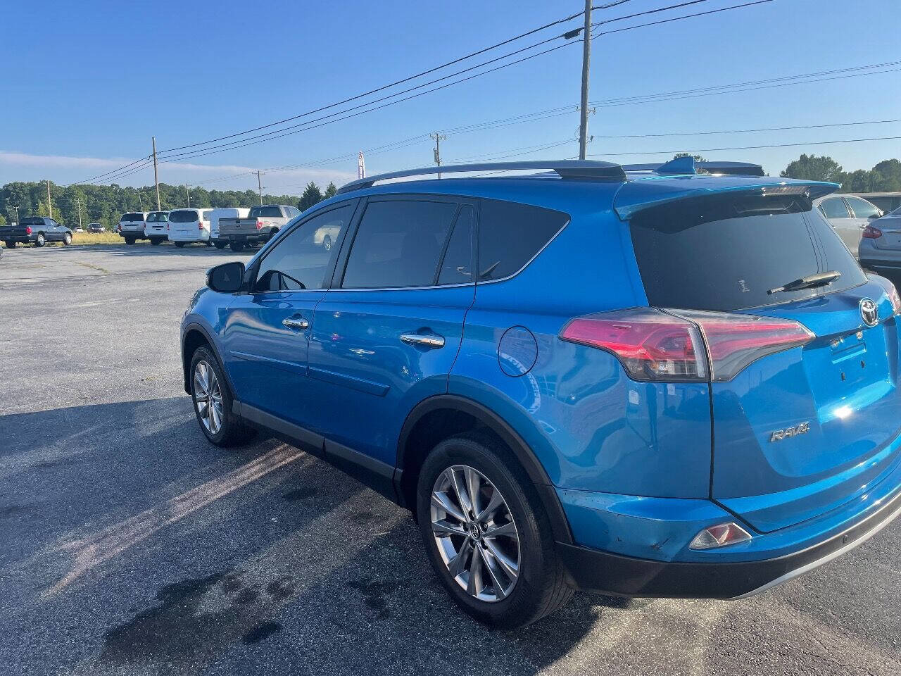 Used 2017 Toyota RAV4 Limited image 6