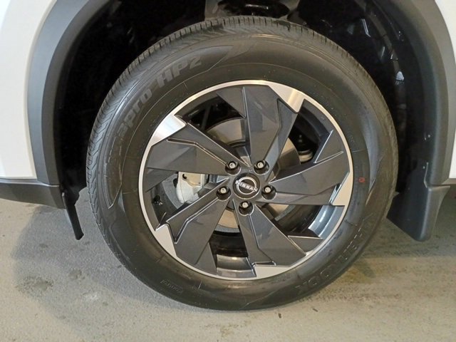 New 2026 Nissan Rogue SV image 22
