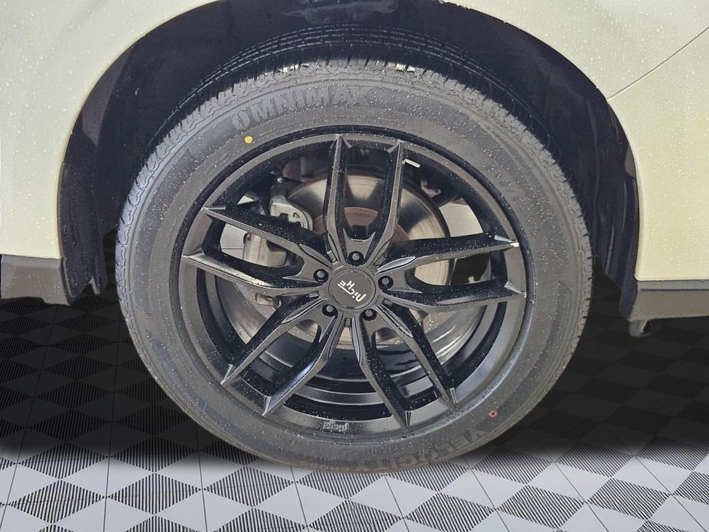 Used 2017 Subaru Forester 2.5i Premium image 32