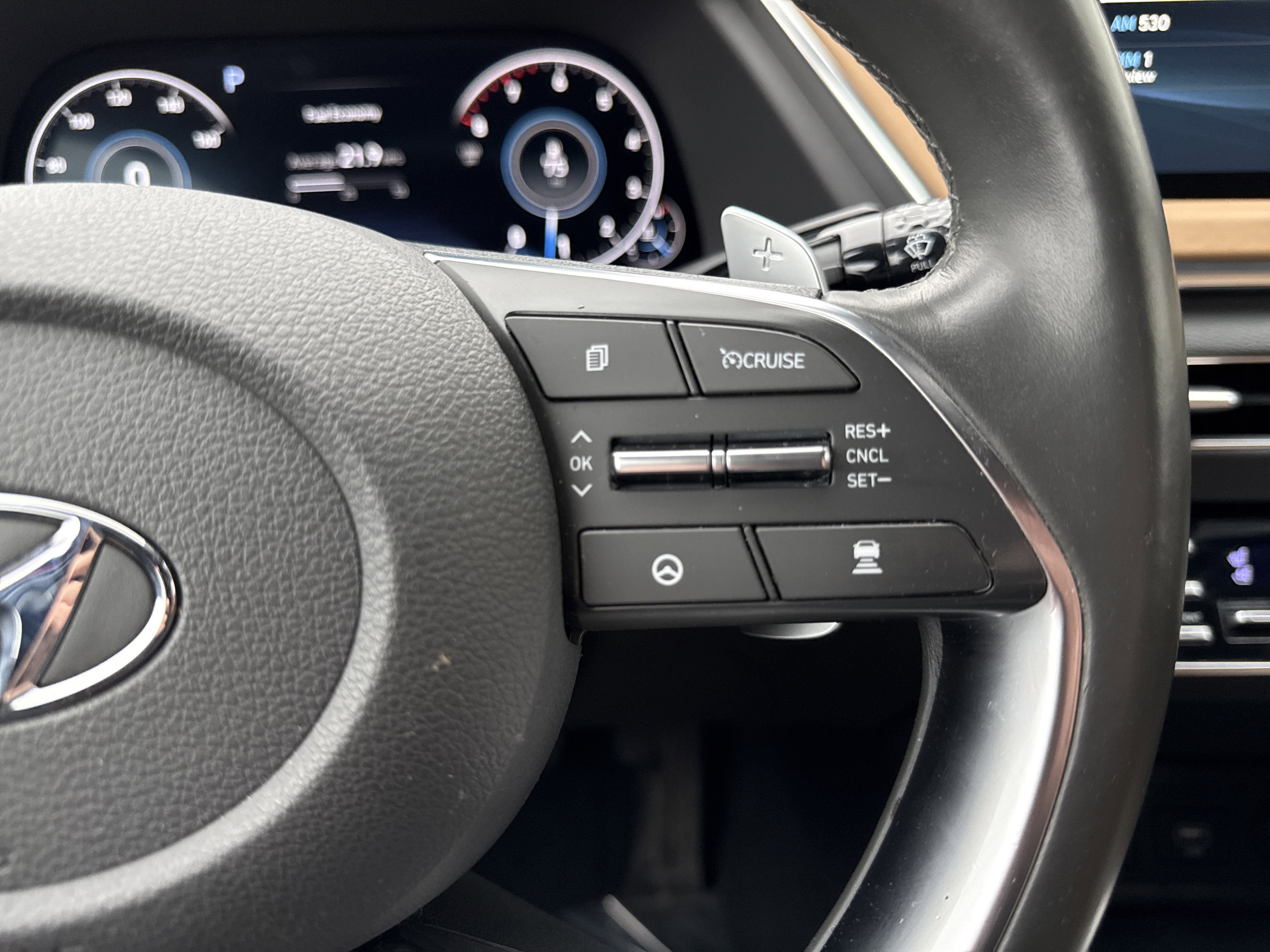 Used 2021 Hyundai Sonata Limited w/ Preferred Accessory Package image 27