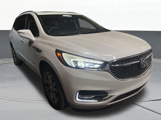 Used 2018 Buick Enclave Avenir w/ Avenir Technology Package FWD image 1