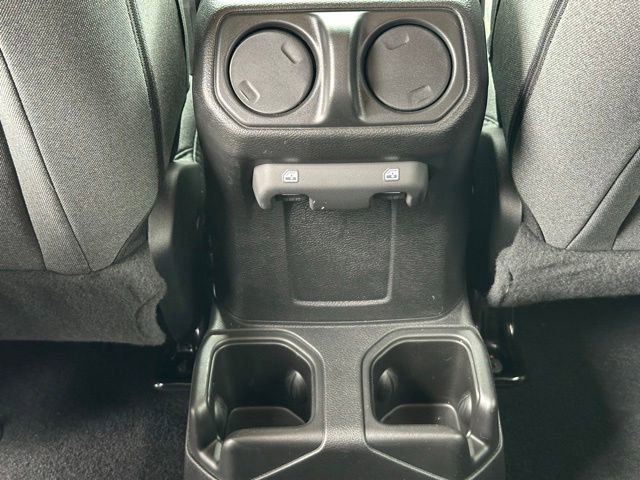 Used 2025 Jeep Wrangler Unlimited Sport AWD/4WD image 30