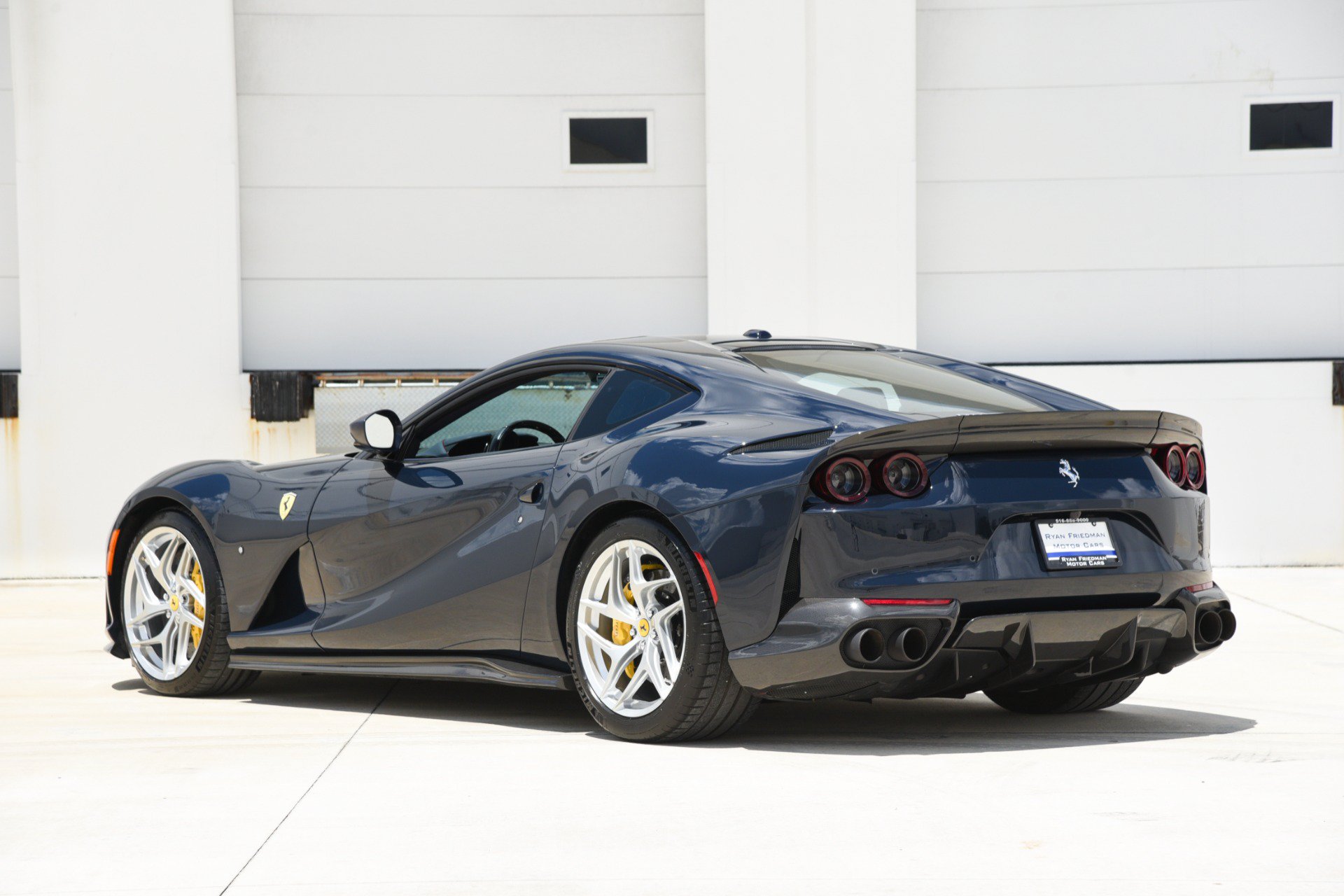 Used 2020 Ferrari 812 Superfast RWD image 14