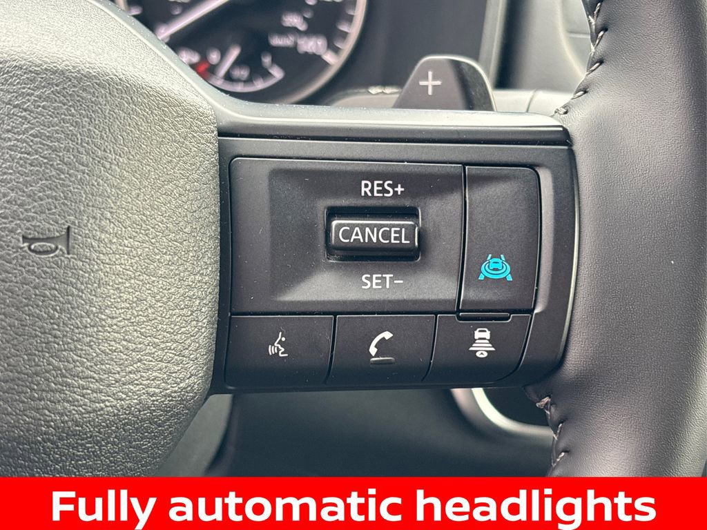 Certified 2026 Nissan Rogue SV AWD/4WD image 16