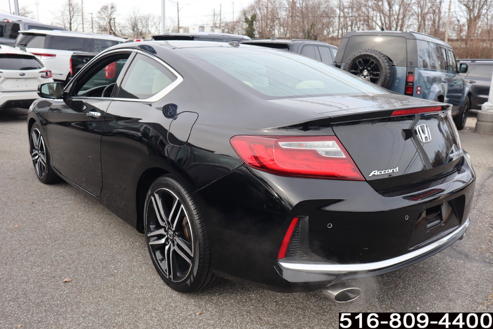 Used 2017 Honda Accord Touring image 8