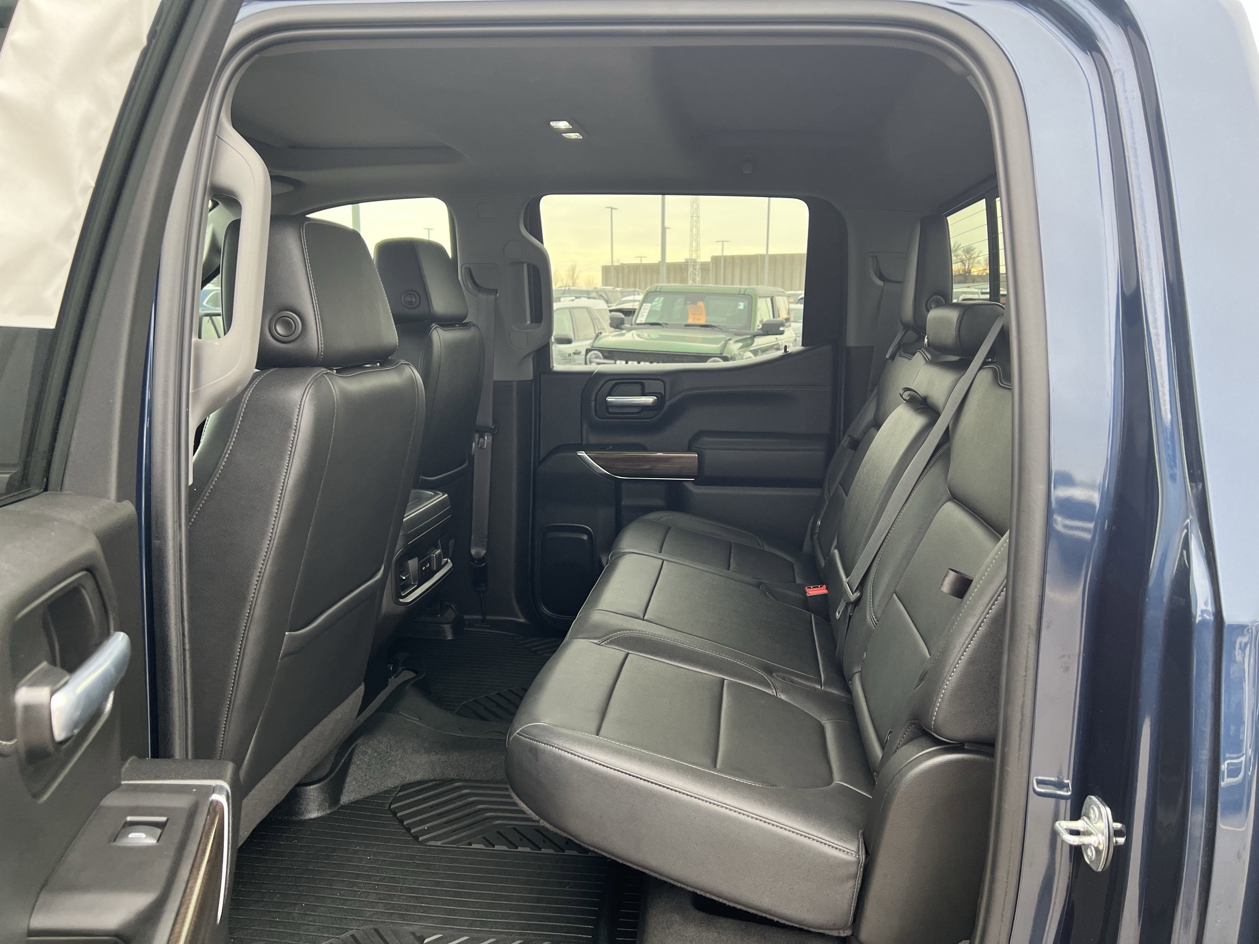 Used 2021 Chevrolet Silverado 1500 LT Trail Boss w/ Convenience Package II image 19