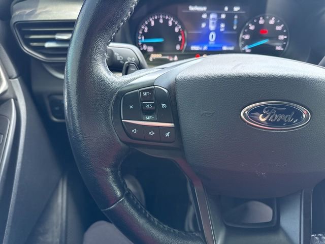 Used 2020 Ford Explorer XLT image 16