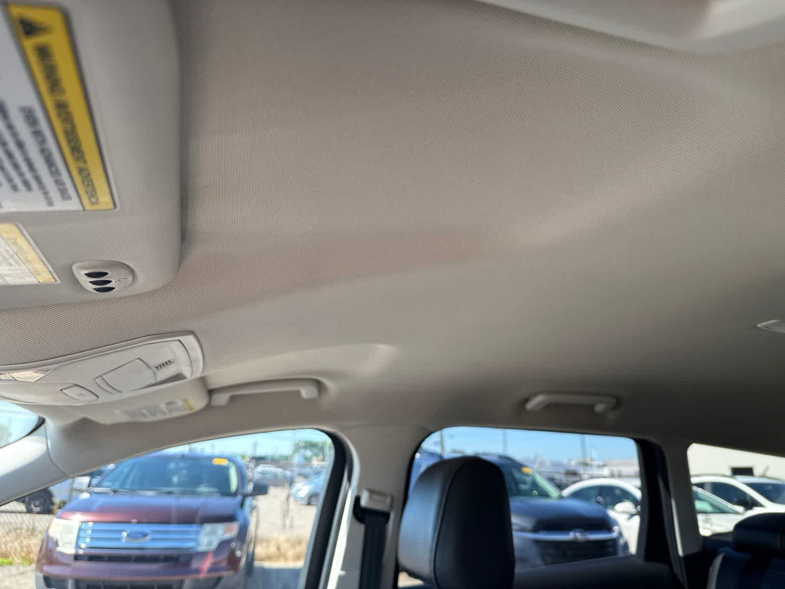 Used 2017 Ford Escape Titanium FWD image 17