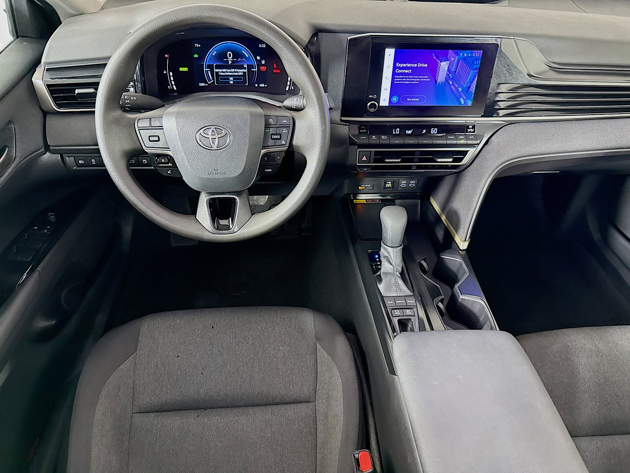 Used 2025 Toyota Camry LE w/ Convenience Package FWD image 25