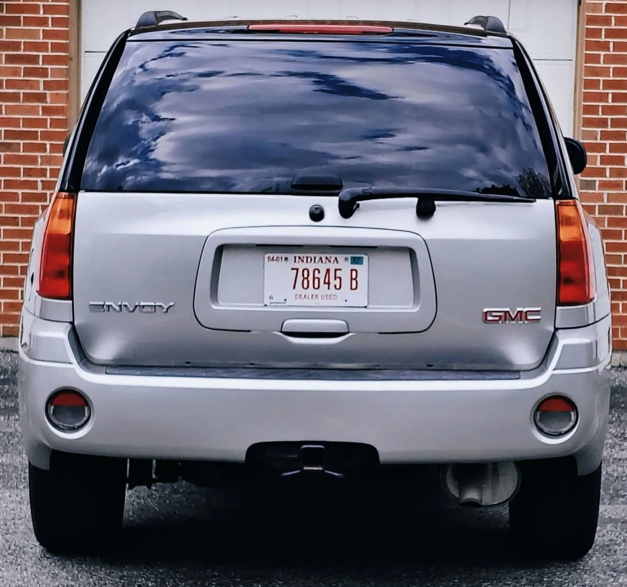 Used 2008 GMC Envoy SLE image 10