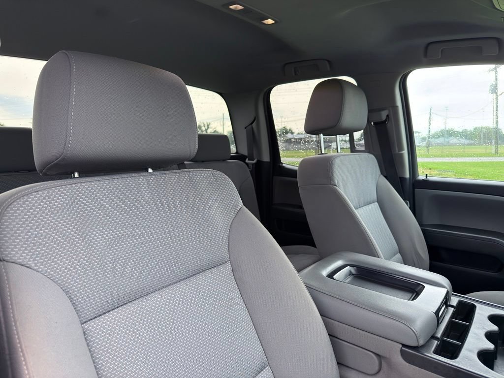 Used 2019 Chevrolet Silverado 2500 W/T AWD/4WD image 29