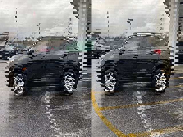 Used 2022 Buick Encore GX Preferred w/ Cold Weather Comfort Package image 2