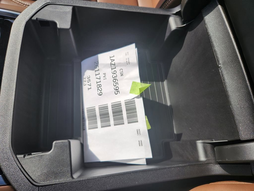 New 2026 Chevrolet Suburban High Country image 16