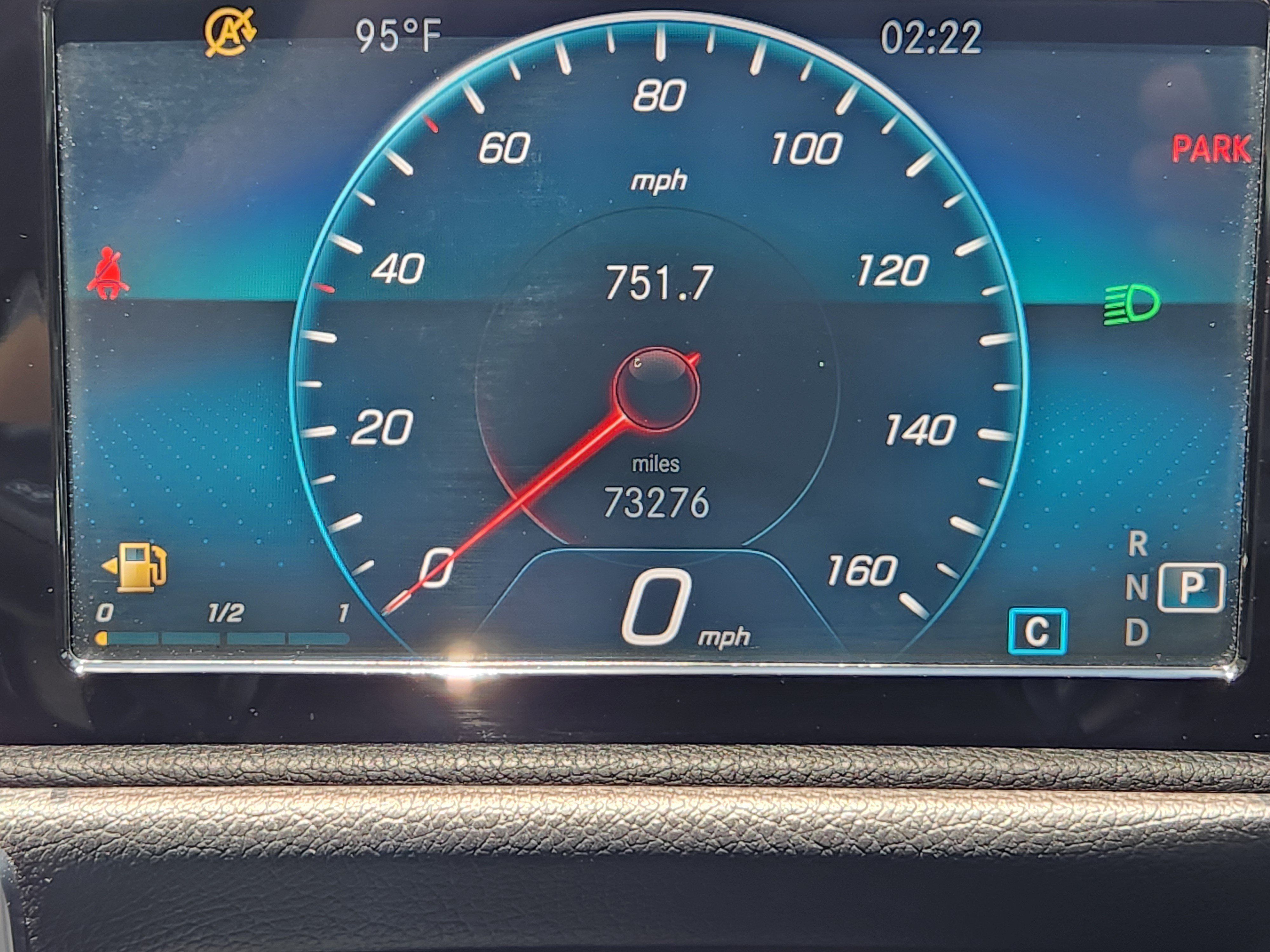 Used 2021 Mercedes-Benz GLB 250 image 16