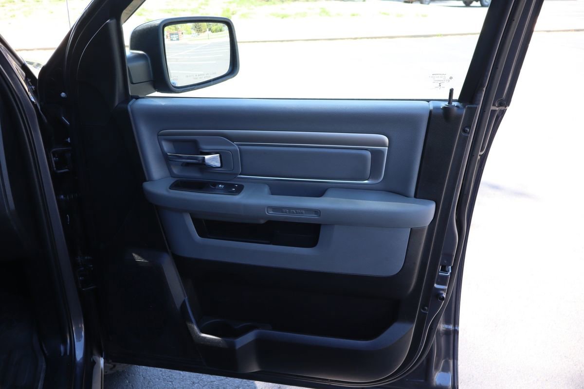 Used 2019 RAM 1500 Big Horn AWD/4WD image 26