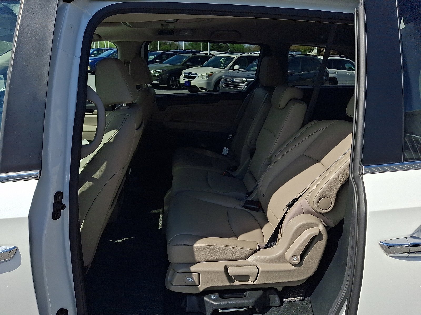 Used 2022 Honda Odyssey Touring image 10