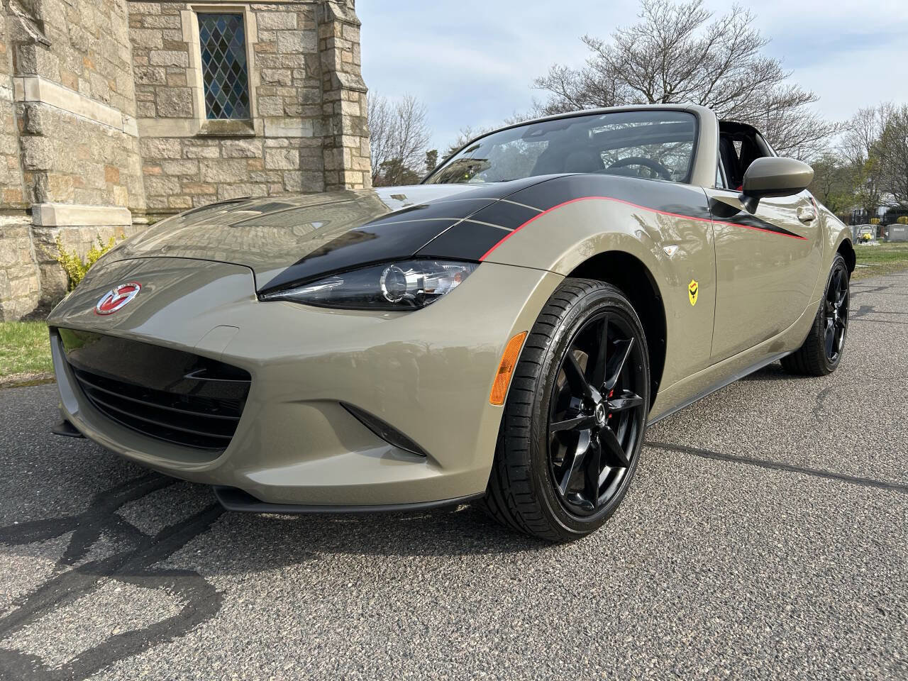 Used 2023 MAZDA MX-5 Miata Grand Touring RWD image 37
