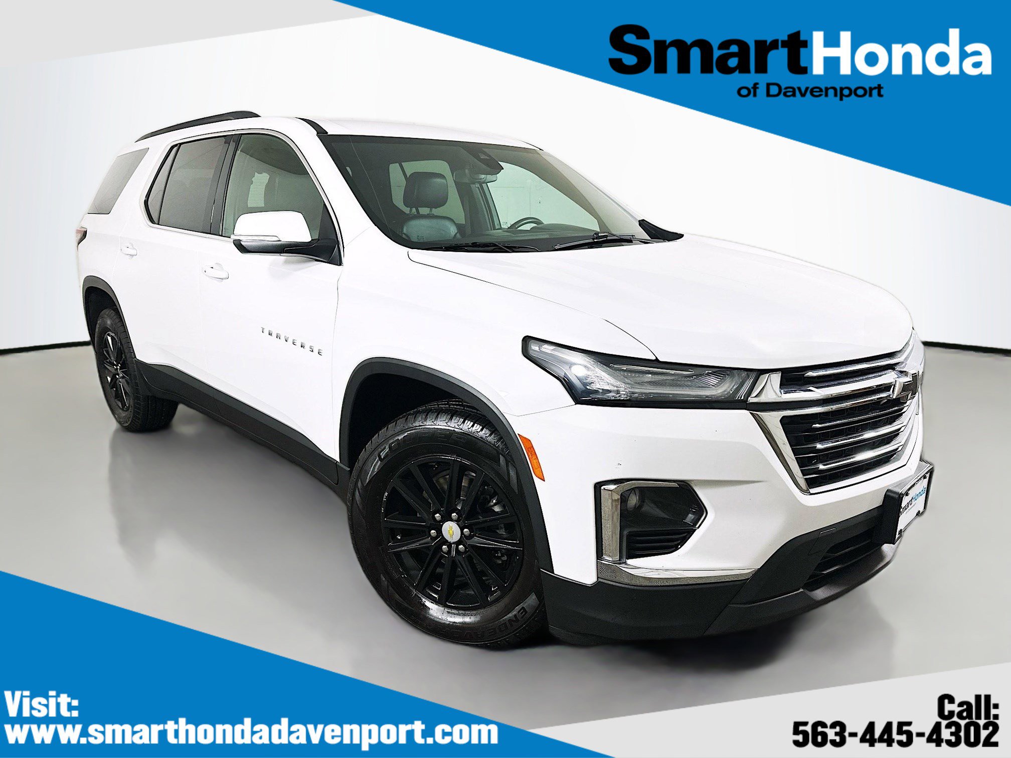 Used 2023 Chevrolet Traverse LT