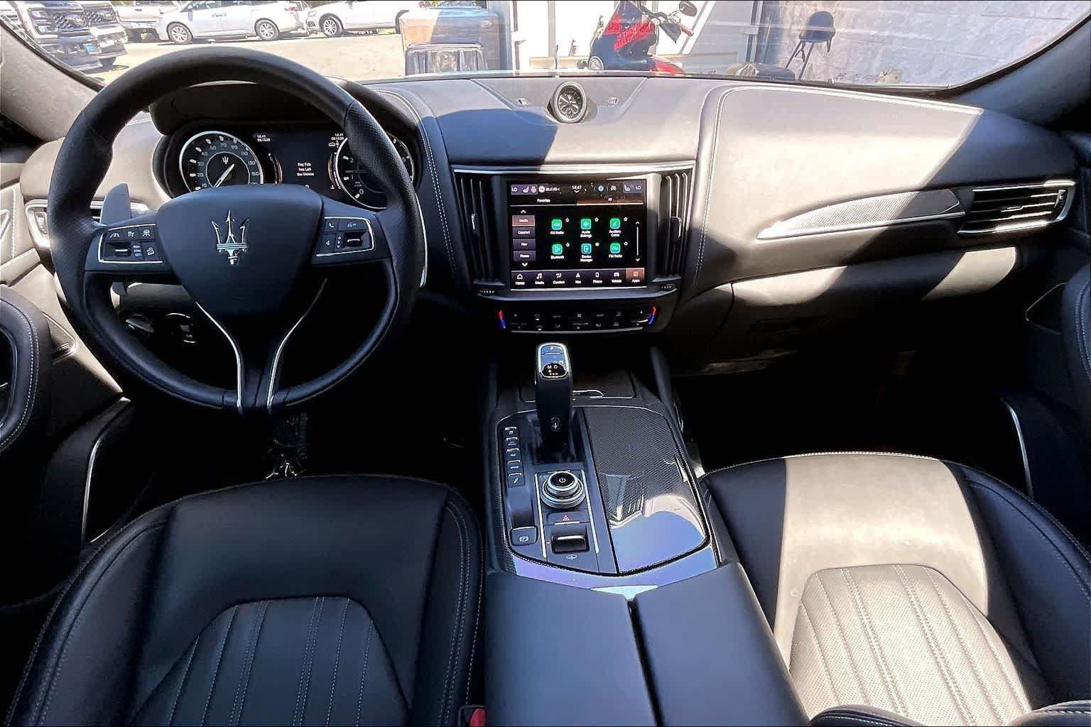 Used 2023 Maserati Levante Modena AWD/4WD image 10