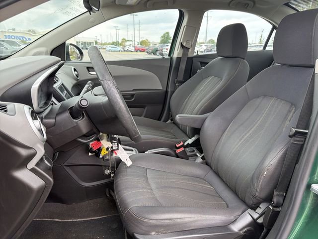 Used 2018 Chevrolet Sonic LT FWD image 5