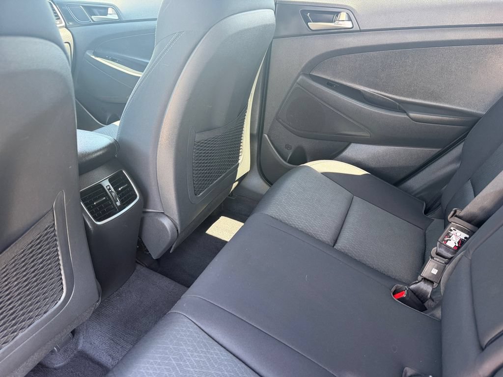 Used 2018 Hyundai Tucson Sport w/ Cargo Package AWD/4WD image 15