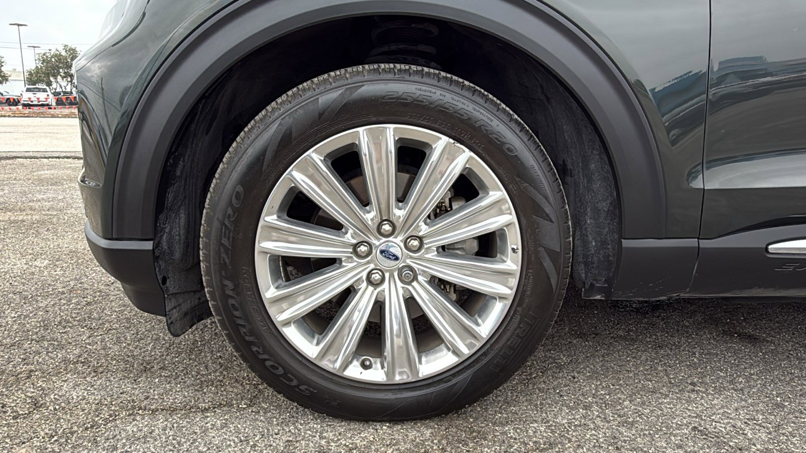 Used 2023 Ford Explorer Limited w/ Limited Technology Package RWD image 34
