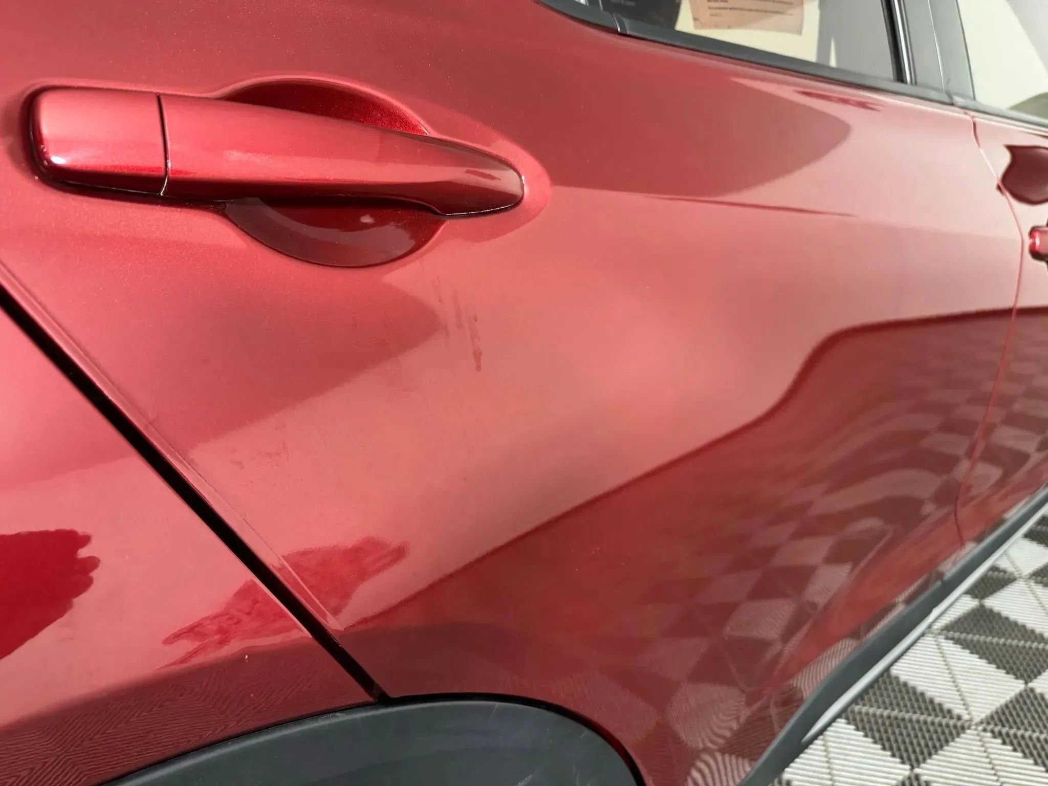 Used 2020 Nissan Kicks SR image 28