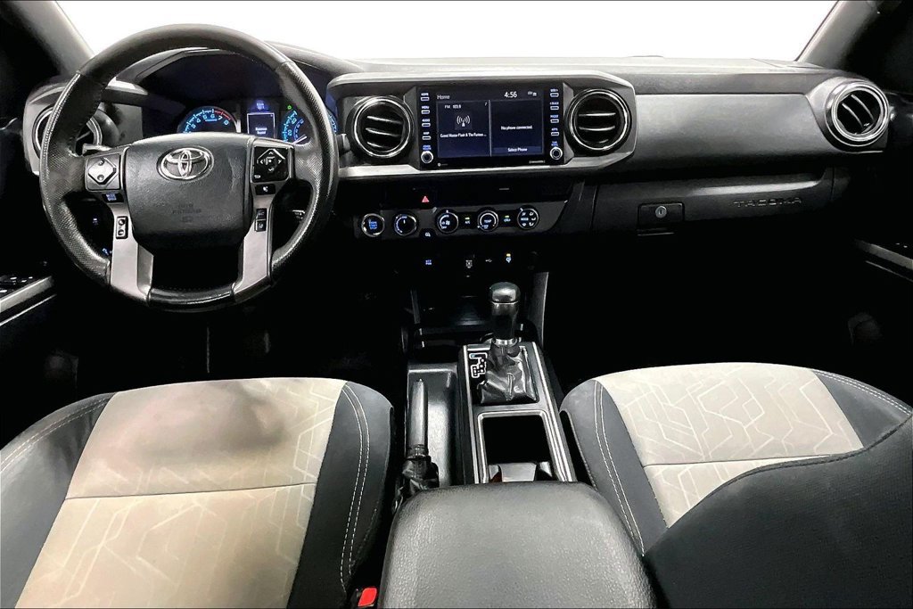 Used 2020 Toyota Tacoma TRD Off-Road AWD/4WD image 18