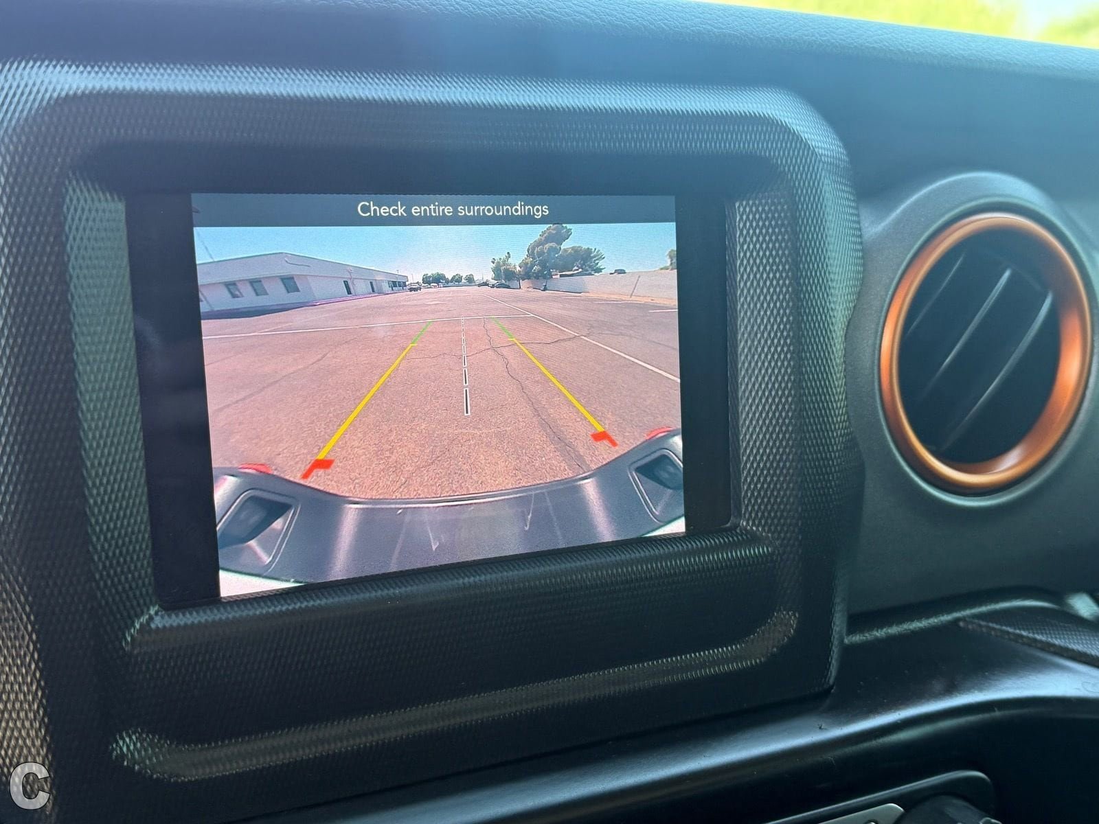 Used 2021 Jeep Gladiator Mojave AWD/4WD image 27